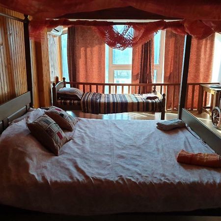 Mell Apartments モスタル エクステリア 写真