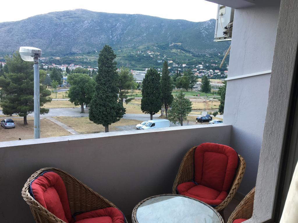 Mell Apartments モスタル エクステリア 写真