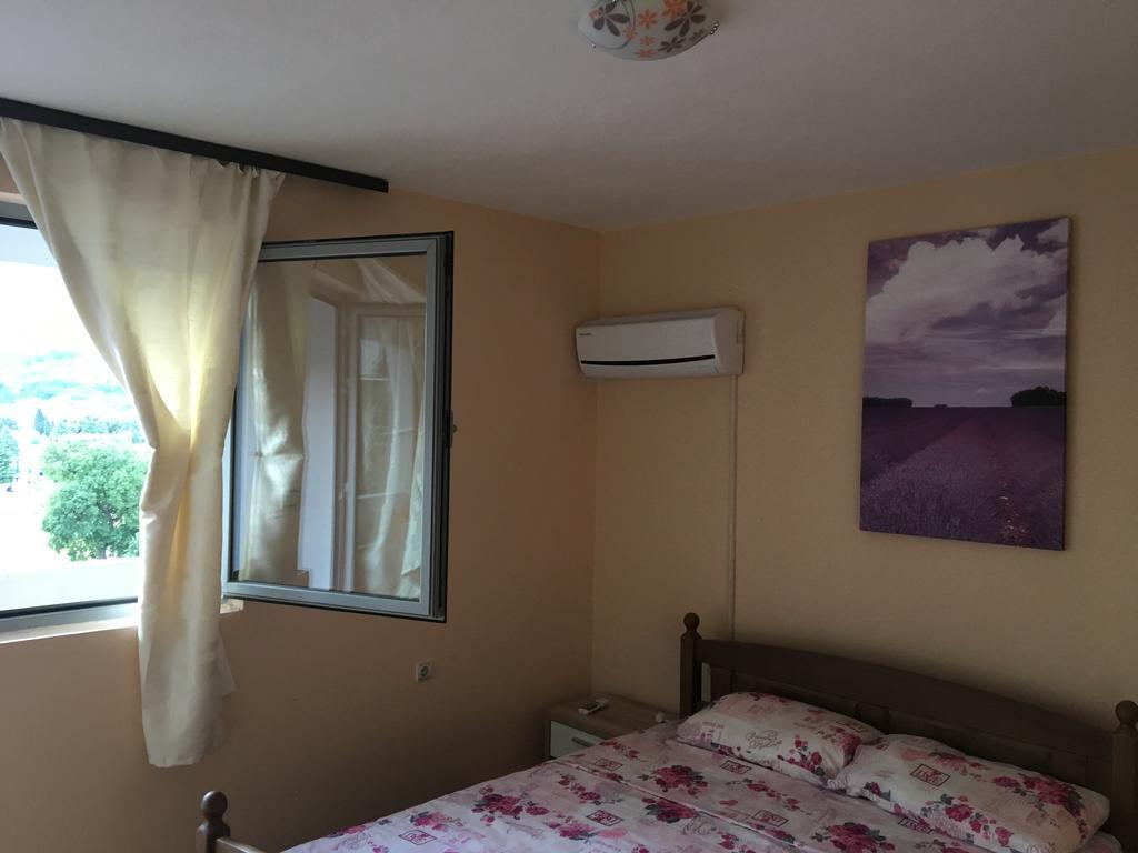 Mell Apartments モスタル エクステリア 写真