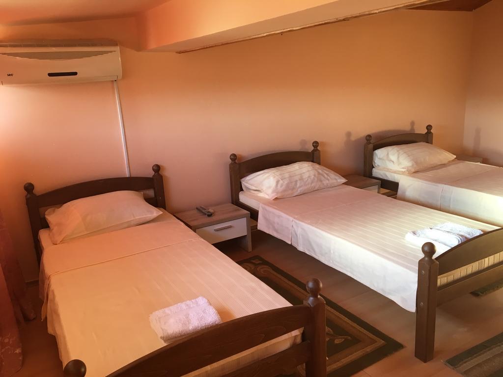 Mell Apartments モスタル エクステリア 写真