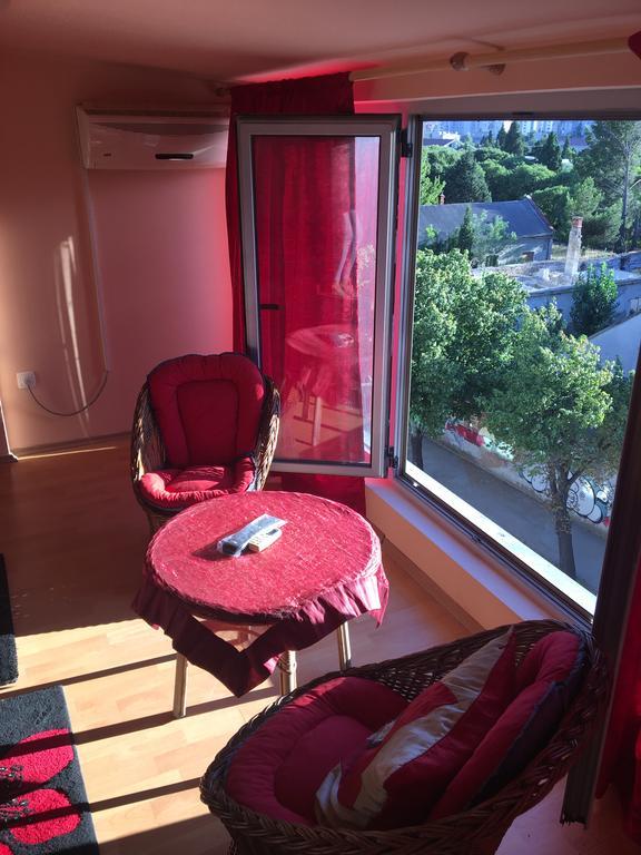 Mell Apartments モスタル エクステリア 写真