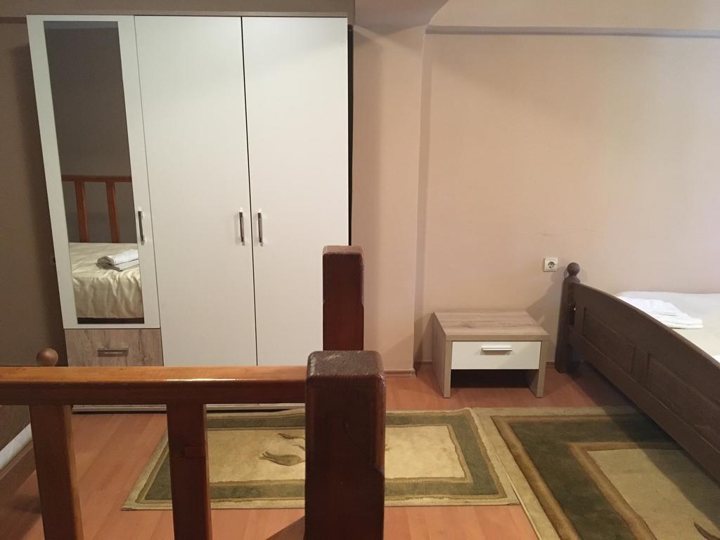 Mell Apartments モスタル エクステリア 写真