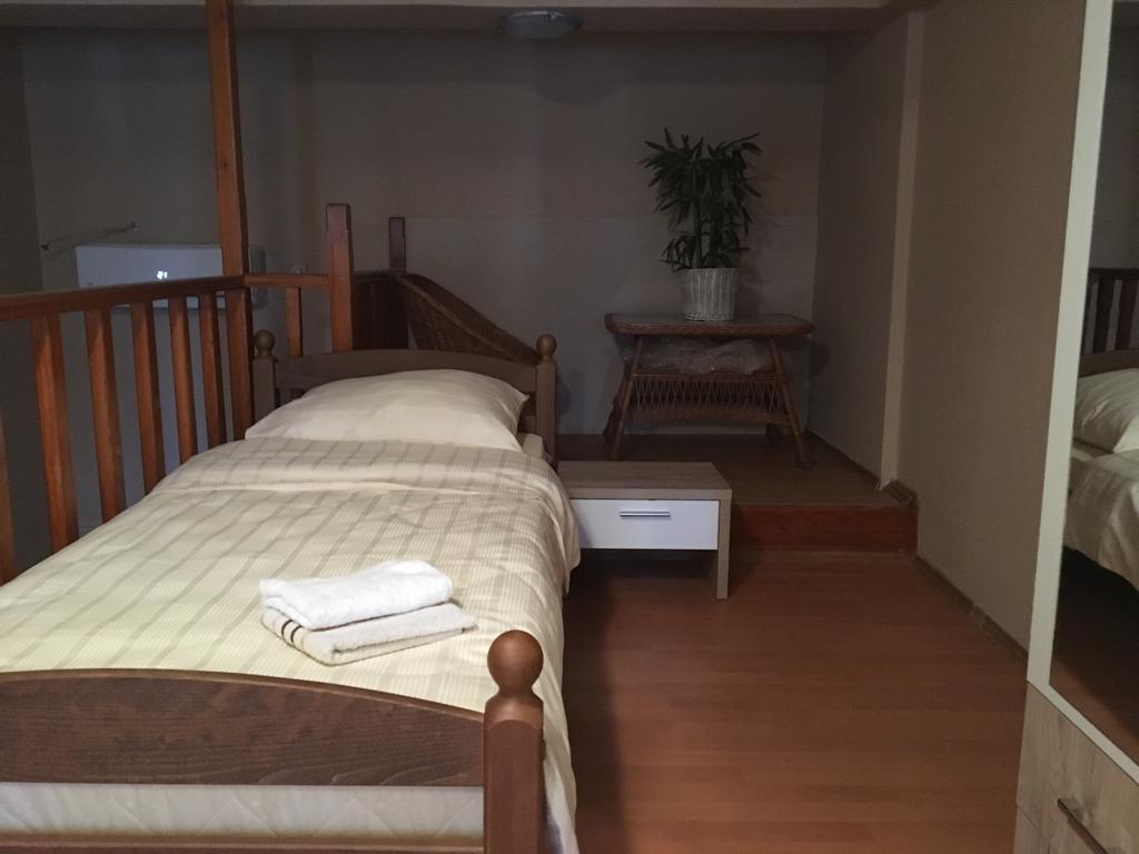 Mell Apartments モスタル エクステリア 写真