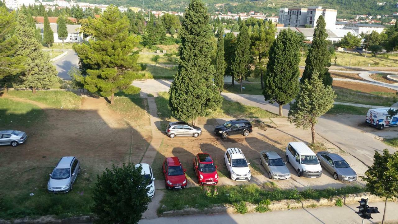 Mell Apartments モスタル エクステリア 写真
